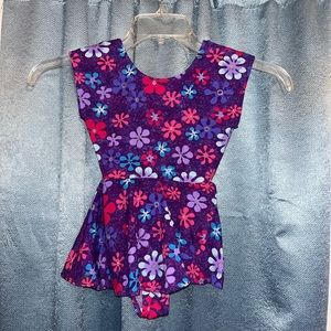 Dance Leo Girls Size 6 (No tag)